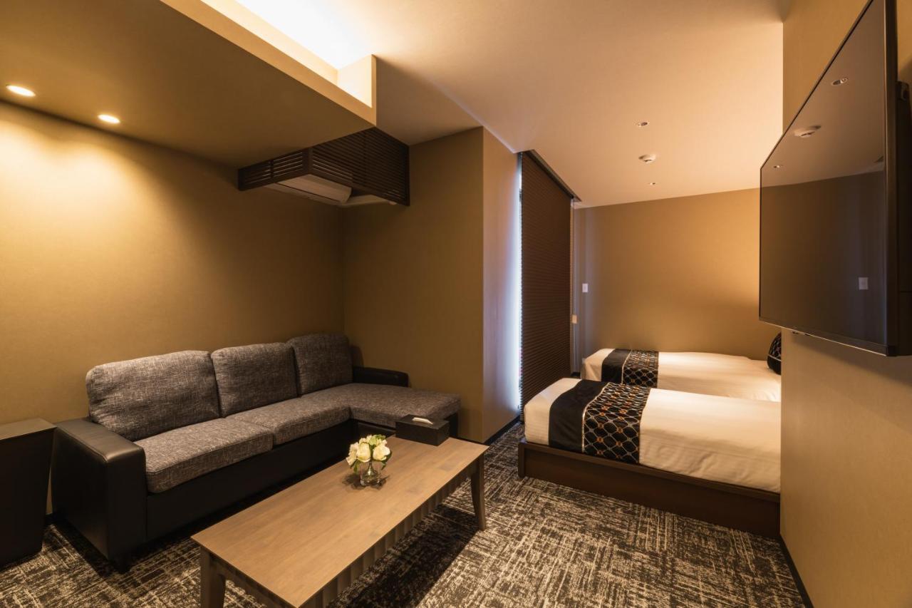 Aparthotel Grand Base Kagoshima Chuo Exterior foto
